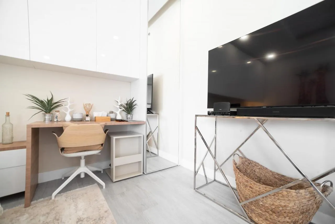 Studio Apartment Near Seven Mile Beach At The Grove West Bay Cayman Islands